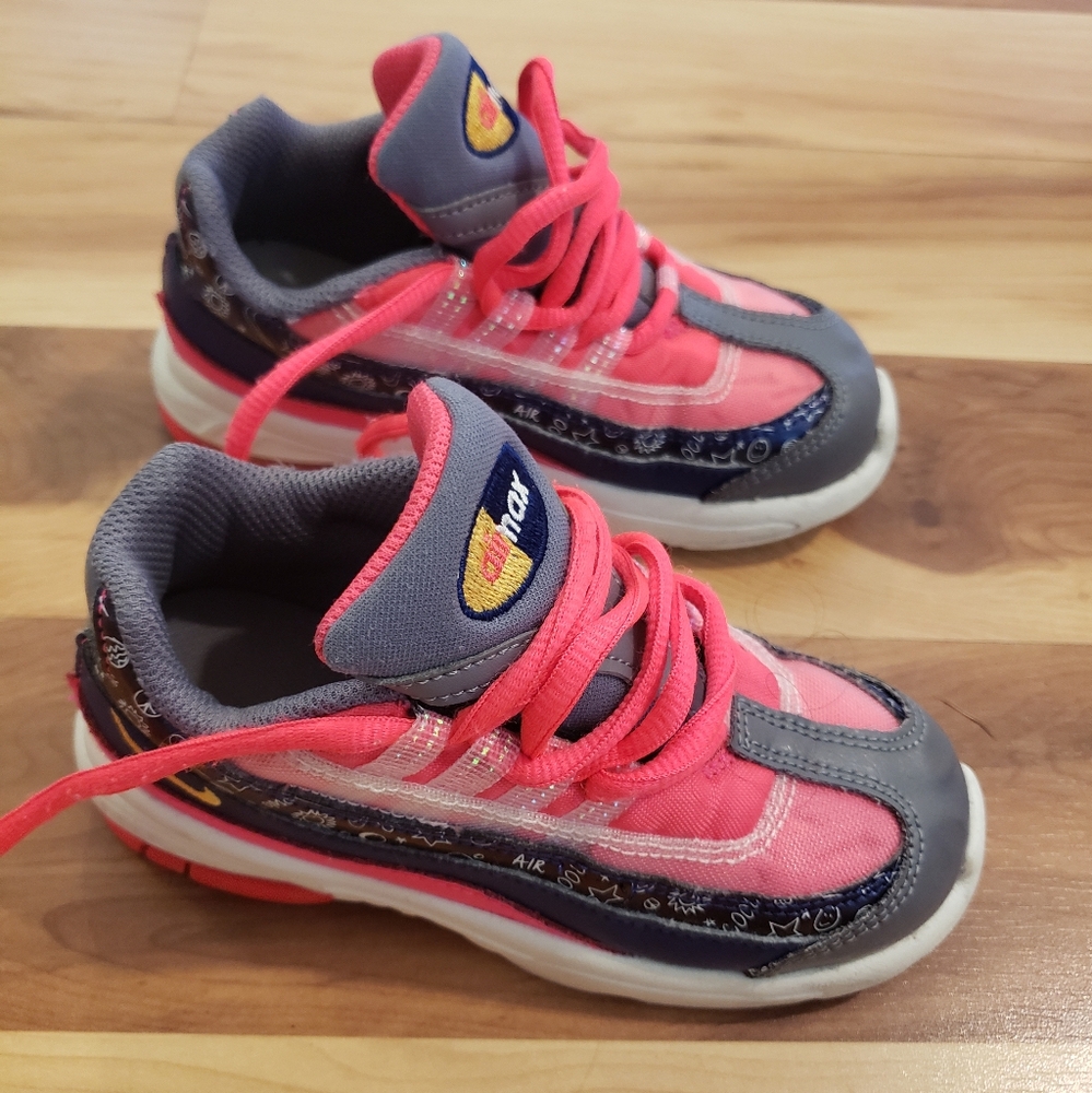 Nike air max
